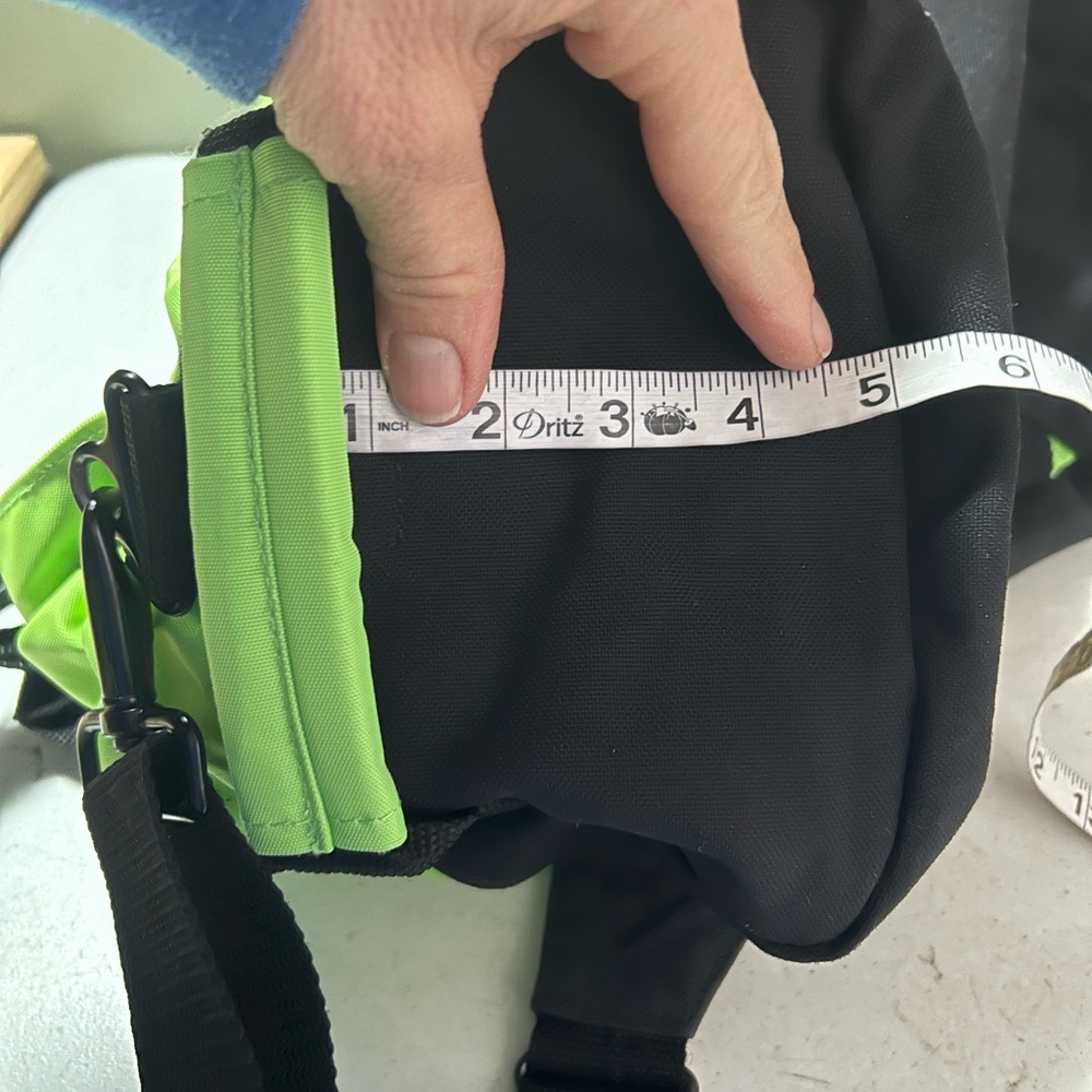 L.L. Bean weekender Lime and Black Duffel Bag - Picture 7 of 10